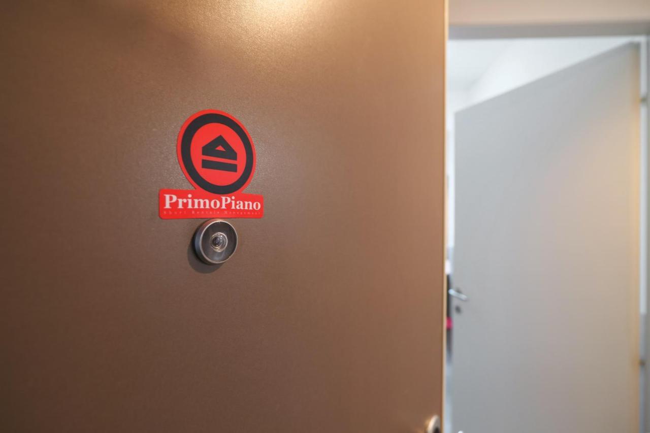 Primopiano - Caduti Missione Lejlighed Milano Eksteriør billede