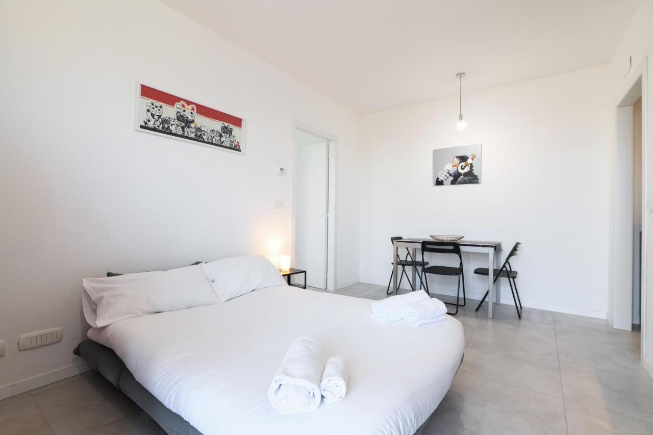 Primopiano - Caduti Missione Lejlighed Milano Eksteriør billede